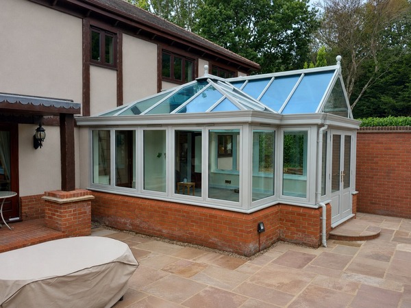 Conservatory roof signs of wear